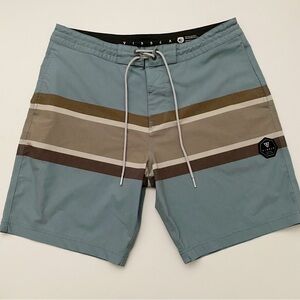 Vissla board shorts size 34